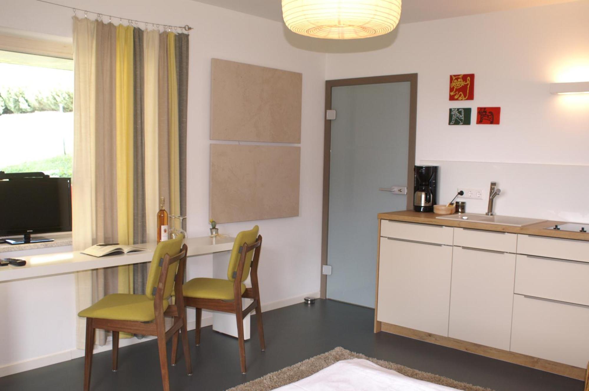 Studio 14/2 Hotel Goeppingen Room photo